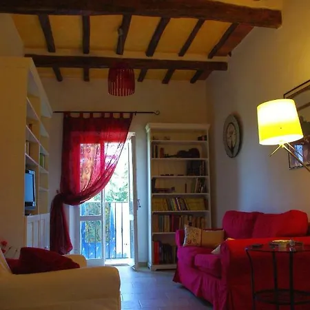 Charming Apartment *